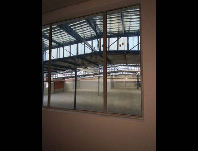 3,086M² WAREHOUSE TO LET IN STRIJDOMPARK